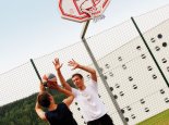 Basketball spielen beim Hotel ROYAL X am Millstätter See – Seevilla Cattina – Urlaub im Appartement direkt am Millstätter See in Kärnten